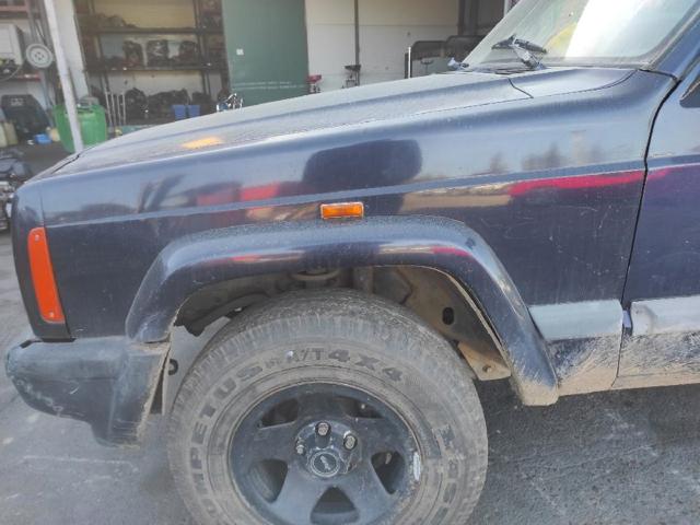 Aleta delantera izquierda Jeep Cherokee 2 XJ