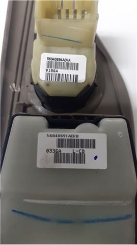 56040691AD Interruptor de elevalunas delantera izquierda  en stock Sabadell