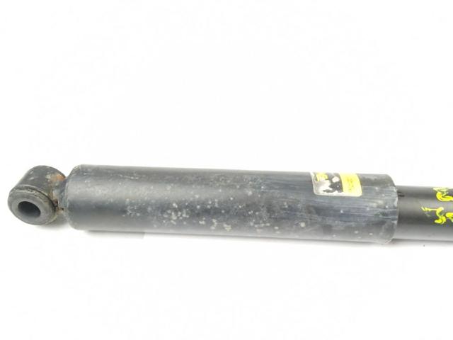 Amortiguador trasero Nissan Navara D40