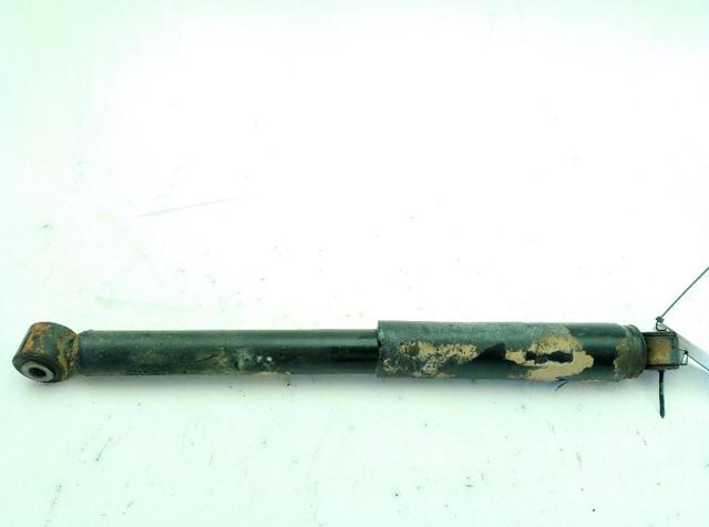 Amortiguador trasero Nissan Navara D40