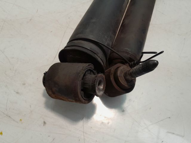 562100028R Amortiguador trasero  comprar en Reus