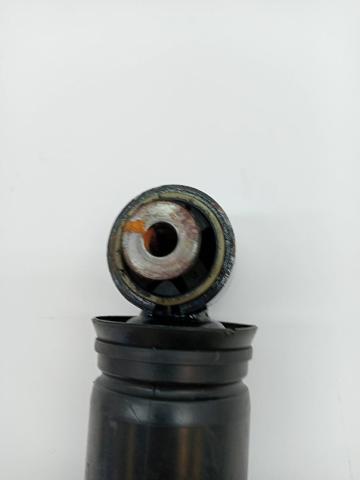 562101385R RENAULT Amortiguador trasero  disponible Ourense