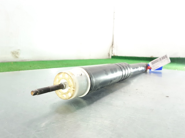562102490R Amortiguador trasero  en stock Sabadell
