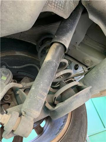 RENAULT 562104554R Amortiguador trasero  en stock Salamanca