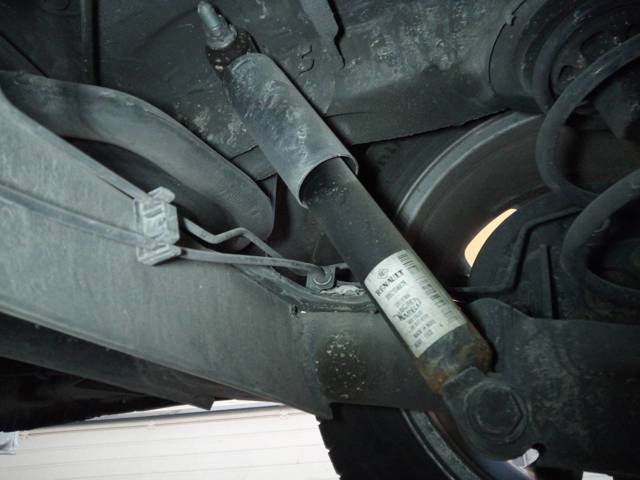 562104687R Renault (RVI)