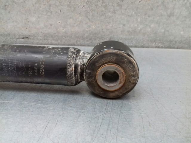 RENAULT 562106321R Amortiguador trasero comprar Tarragona