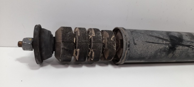 562106629R RENAULT Amortiguador trasero  en stock Córdoba