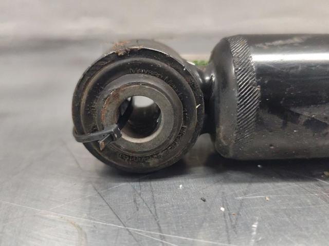 562109697R RENAULT Amortiguador trasero  disponible Ourense