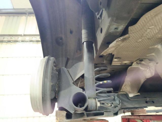 562109815R Amortiguador trasero  en stock Castellón