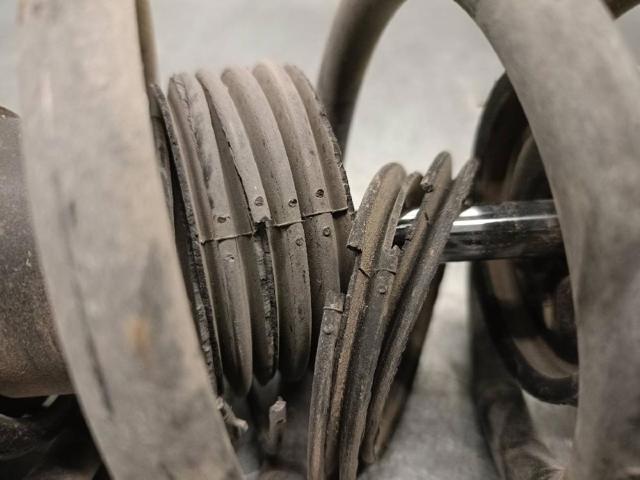 56210BM400 NISSAN Amortiguador trasero  comprar en Jaén