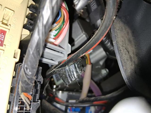 Comprar Columna de dirección KIA Rio III UB a bajo precio