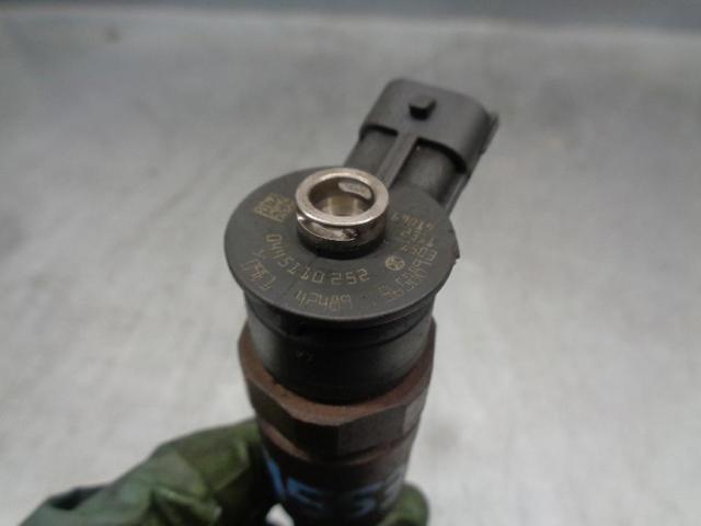 PEUGEOT 565889 Inyector de combustible  comprar en Albacete