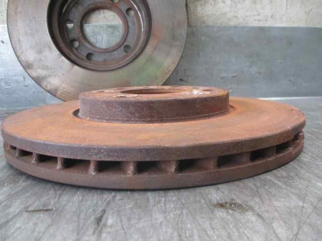 569066 Opel