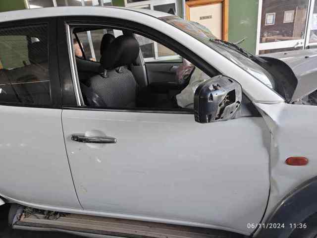 5700A176 Mitsubishi
