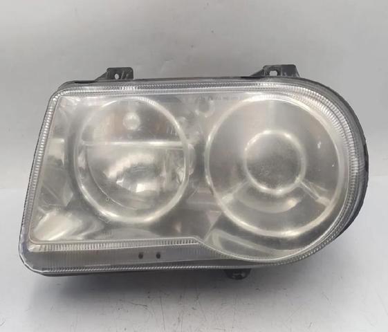 Faros delanteros para Chrysler 300  ()