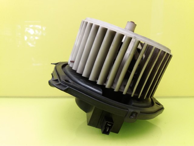 Motor calefaccion para iveco daily iii caja/chasis  daily caja cerrada (1999 =>) 35 - c 13 caja cerrada   /   01.99 - 12.04 8140.43s 570630200