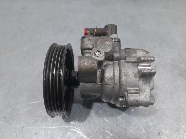 HYUNDAI 5710007000 Bomba de dirección  en stock Valencia