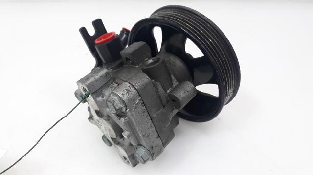 571002B000 Bomba de dirección asistida  disponible Málaga