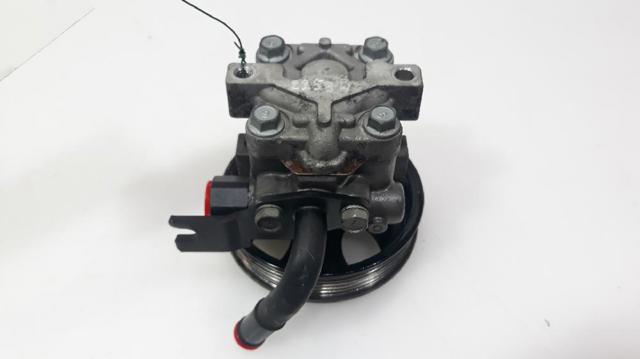 571002B000 Bomba de dirección asistida  disponible Utrera