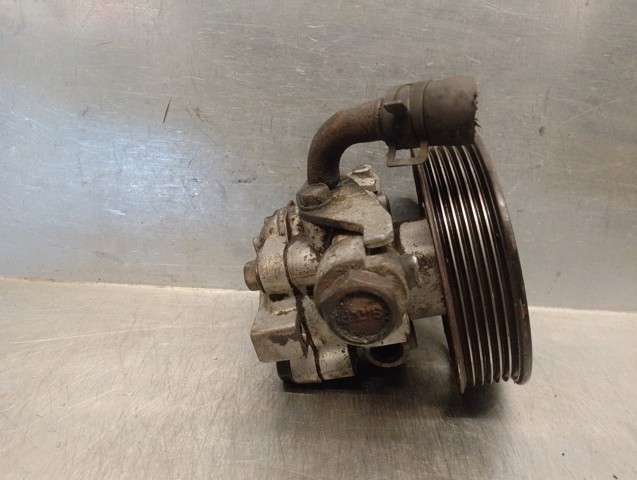 571002D200 HYUNDAI Bomba de dirección asistida  comprar en Jaén