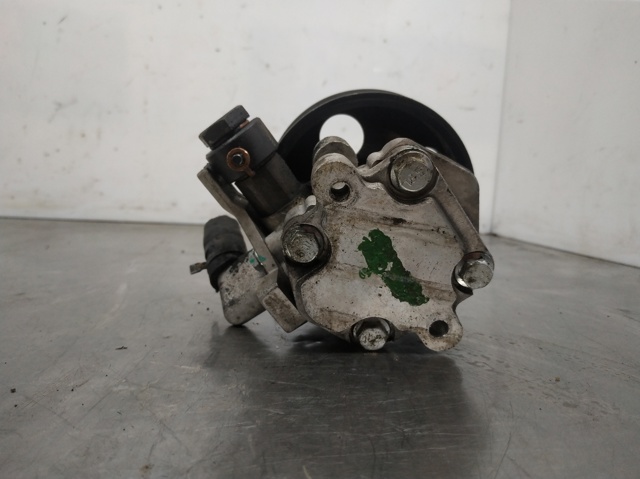 HYUNDAI 571002E200 Bomba de dirección asistida  disponible Valladolid