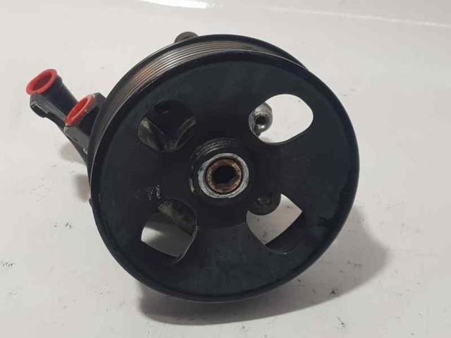 Bomba de dirección asistida  571003E020 HYUNDAI