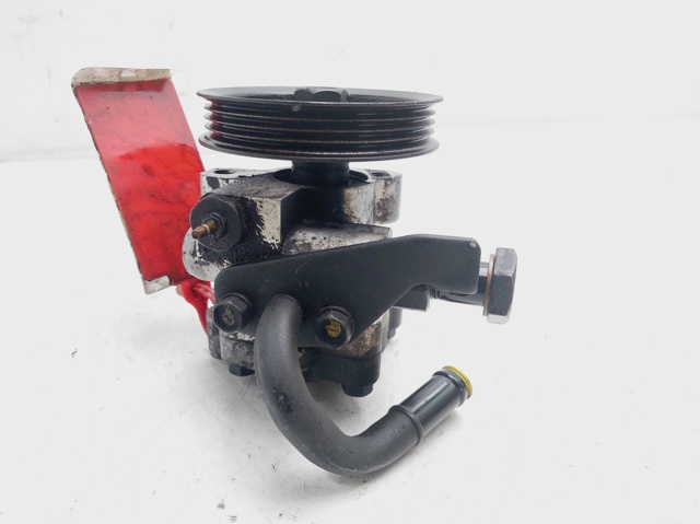 HYUNDAI 571101C000 Bomba de dirección  en stock Salamanca