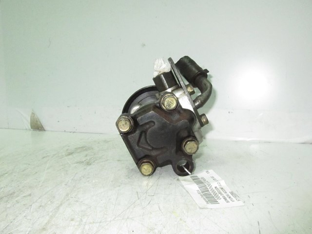 HYUNDAI 5711022002 Bomba de dirección asistida  comprar en Ponferrada