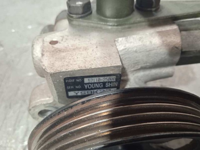 5711025000 HYUNDAI Bomba de dirección comprar Bilbao