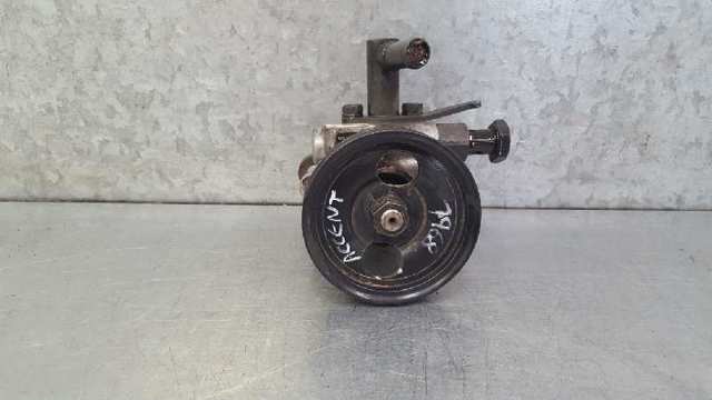 5711025000 HYUNDAI Bomba de dirección comprar Bilbao