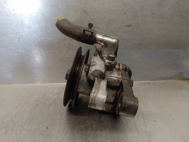 HYUNDAI 5711029101 Bomba de dirección comprar Barcelona