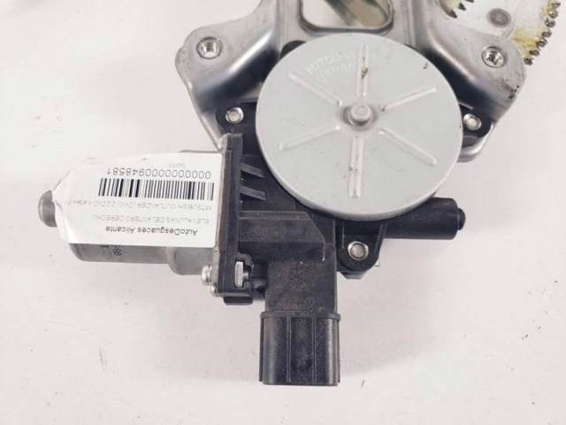 5713A086 Motor del elevalunas de la puerta delantera derecha  comprar en Zaragoza
