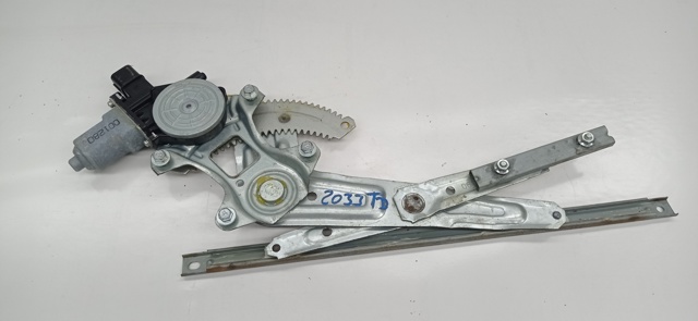 MITSUBISHI 5713A257 Motor del elevalunas de la puerta trasera derecha  disponible Valladolid