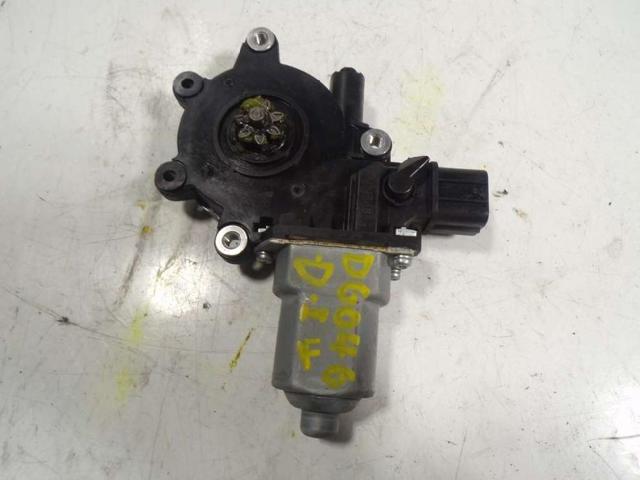5713A257 Motor del elevalunas de la puerta trasera derecha  en stock Sabadell