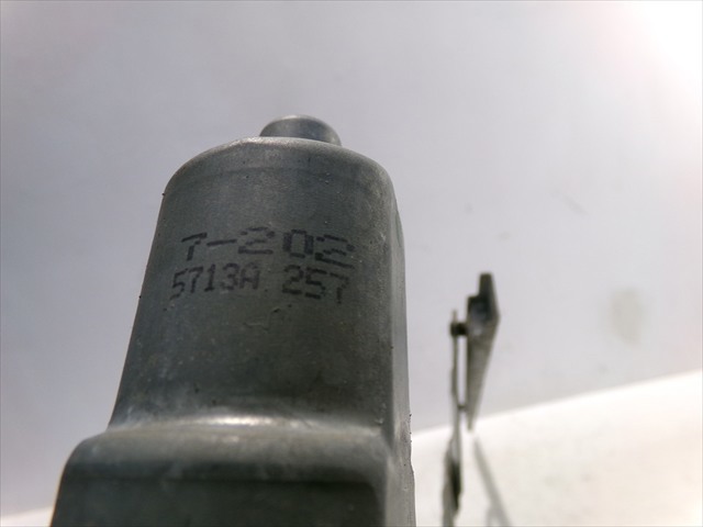 5713A257 MITSUBISHI Motor del elevalunas de la puerta trasera derecha  en stock Gandía