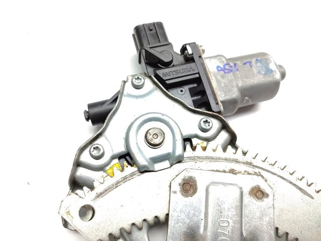 MITSUBISHI 5713A257 Motor del elevalunas de la puerta trasera derecha  disponible Lugo