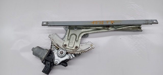 5713A257 Motor del elevalunas de la puerta trasera derecha  en stock Granada