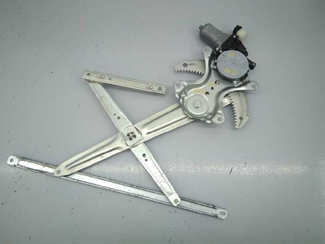 Motor eléctrico, elevalunas, puerta delantera izquierda 5713A383 Mitsubishi