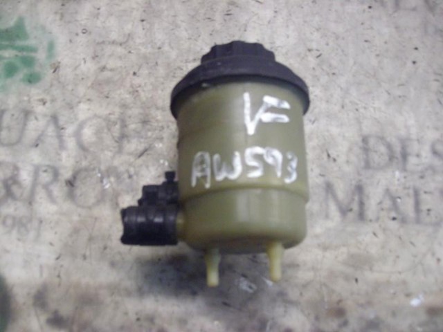 Depósito de bomba de dirección hidráulica para Hyundai Getz TB