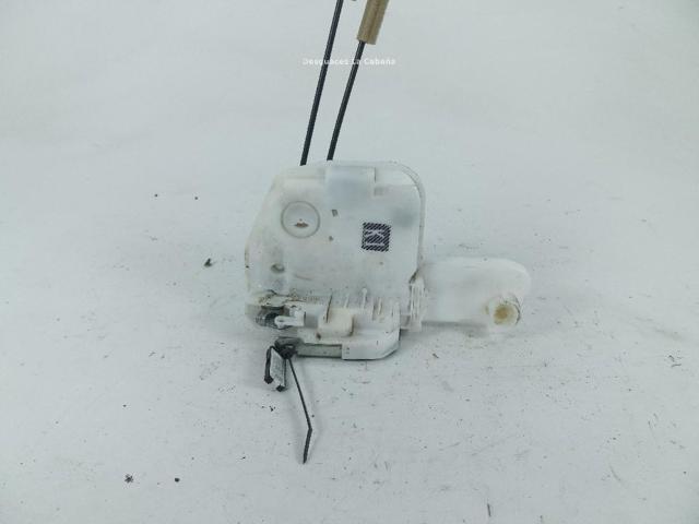 MITSUBISHI 5715A726 Cerradura de puerta delantera derecha  comprar en Murcia