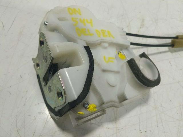 5715A726 Cerradura de puerta delantera derecha  disponible Utrera