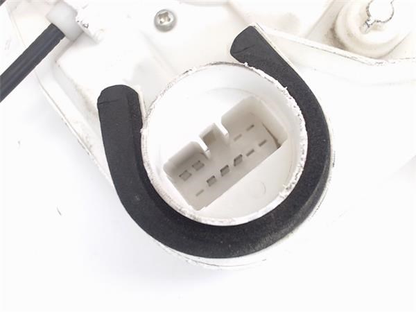5715A739 MITSUBISHI Cerradura de puerta delantera izquierda  comprar en Oviedo