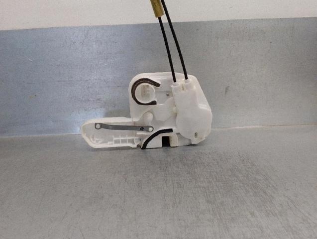 5715A739 MITSUBISHI Cerradura de puerta delantera izquierda  comprar en Oviedo