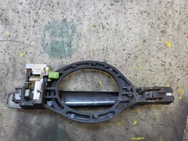 5716A013XA Manija exterior de puerta izquierda delantera/trasera  comprar en Reus