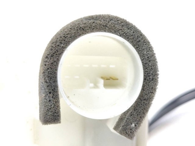 5745A395 MITSUBISHI Cerradura de puerta trasera izquierda  en stock Córdoba