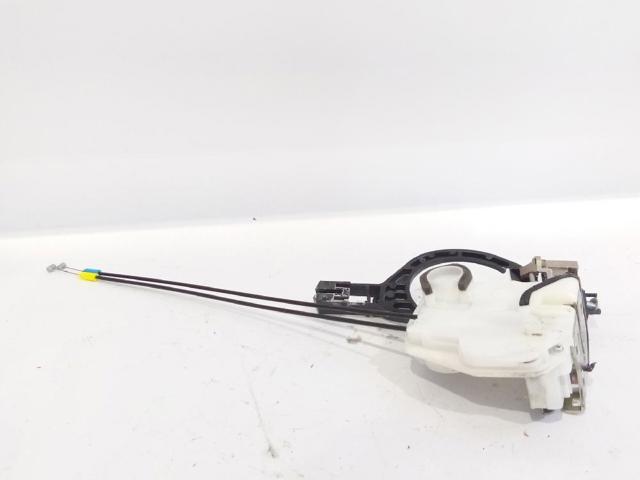 MITSUBISHI 5745A396 Cerradura de la puerta trasera derecha  comprar en Albacete