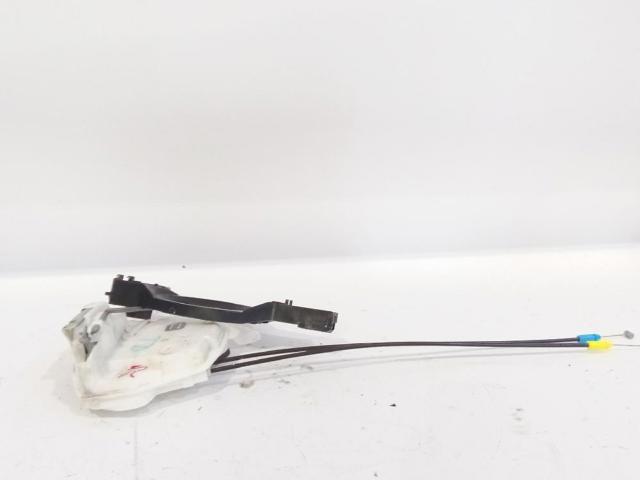 5745A396 MITSUBISHI Cerradura de la puerta trasera derecha  en stock Huelva