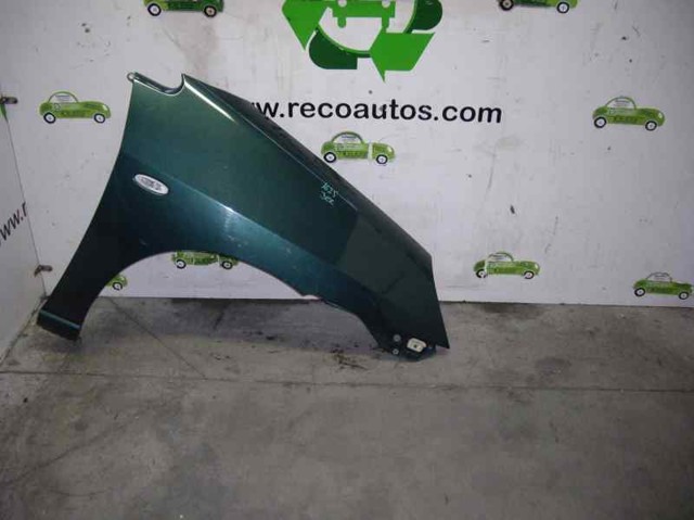 Guardabarros delantero derecho 5761154G00 Suzuki