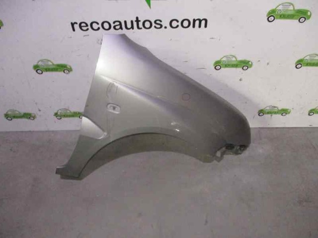 Guardabarros delantero derecho 5761186G00 Suzuki