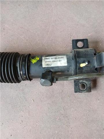 577003K060 Cremallera de dirección  disponible Burgos